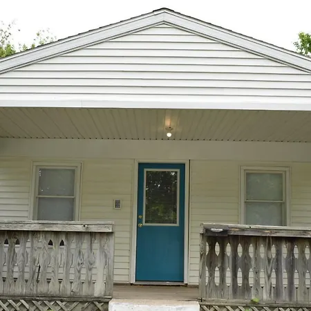 Cozy 2 Bedroom House Adrian Exterior photo